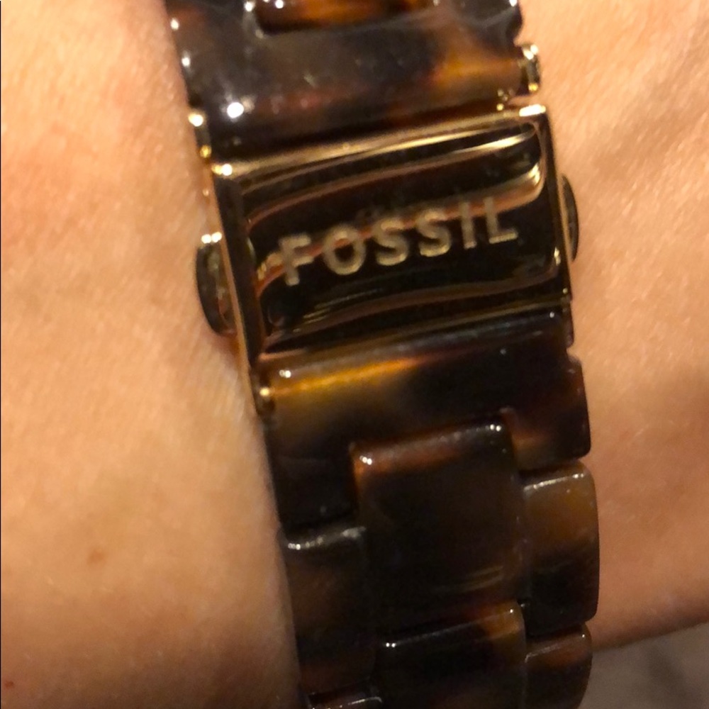 Watch - Picture 3 of 3